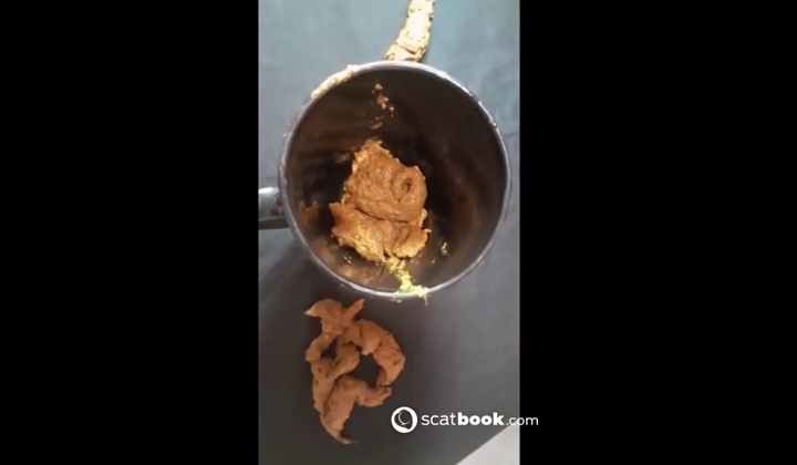 Latin Booty Babe Fills Mug with Cum