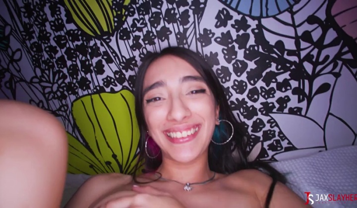 Latinas Jax & Luna Hardcore Action