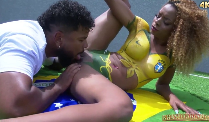 brasileirinhas futebol cu  ?