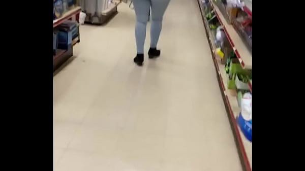 Big Booty Latina MILF Solo Action