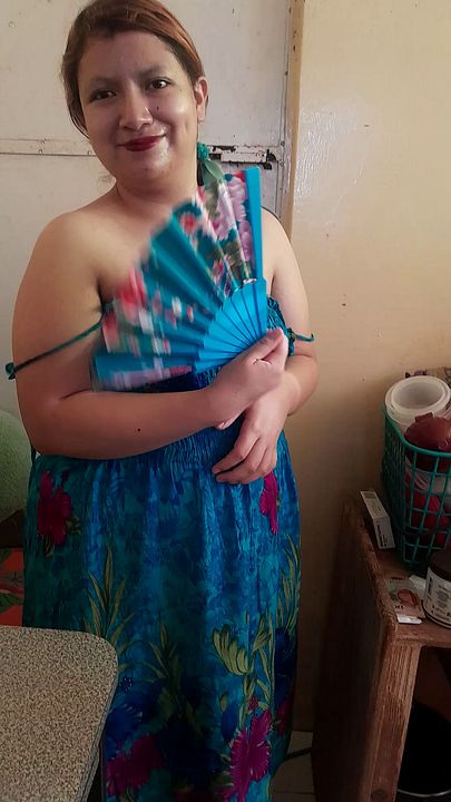 Hermosa Latina Solo Tease