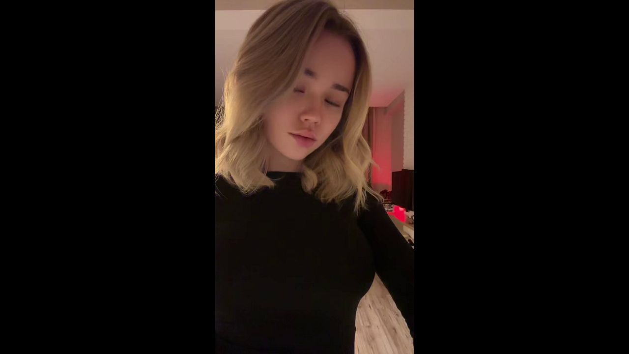 Horny Latina Begs for Hard Fucking